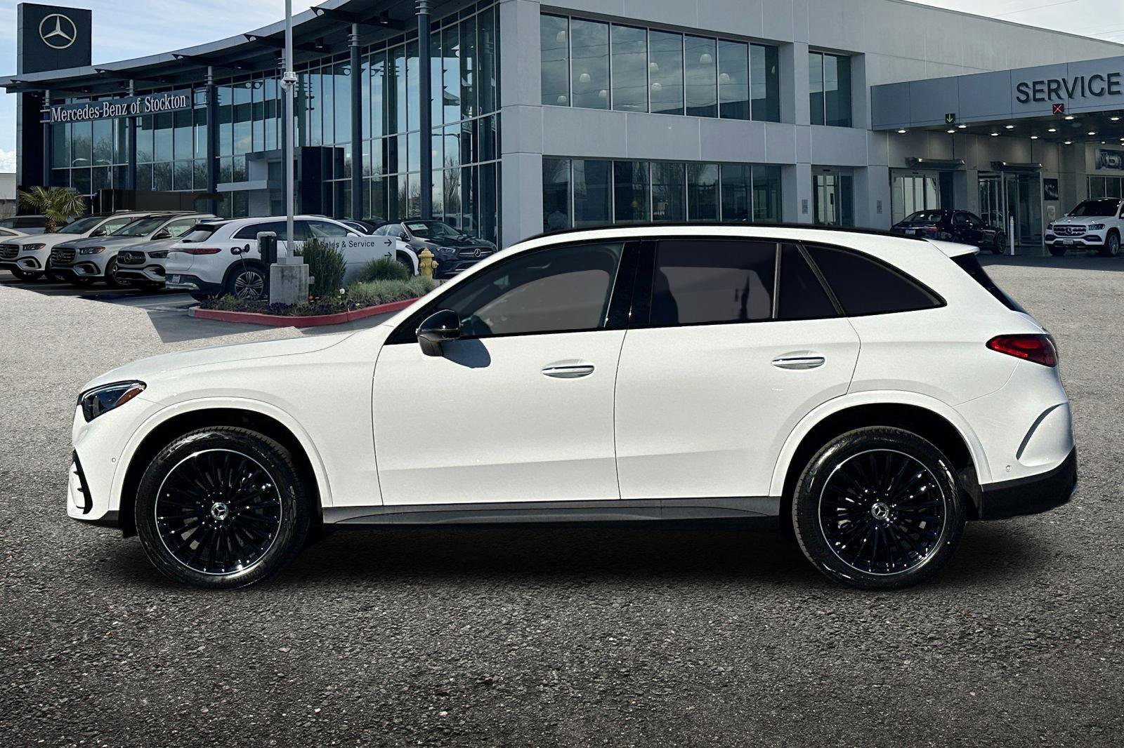 New 2026 Mercedes-Benz GLC 300 image 7