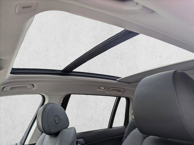 Used 2021 BMW X7 xDrive40i w/ Premium Package image 16