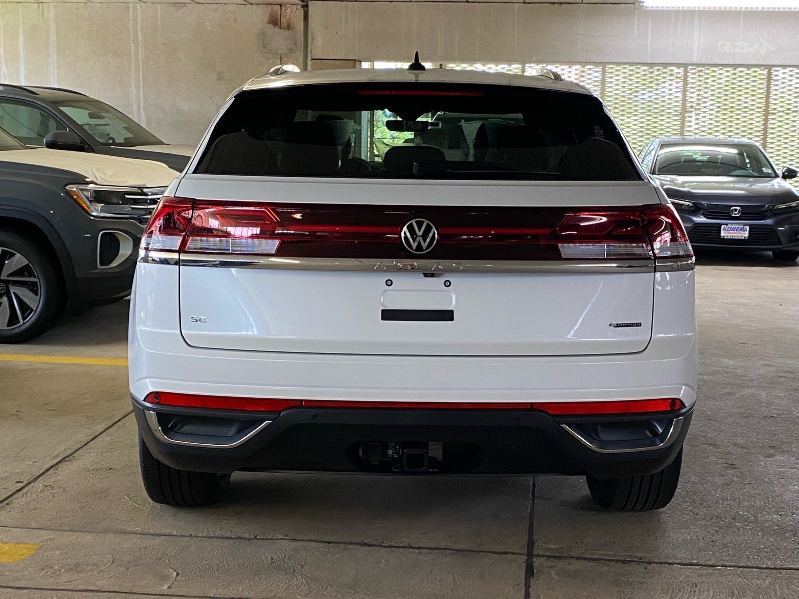 New 2026 Volkswagen Atlas Cross Sport SE AWD/4WD image 4