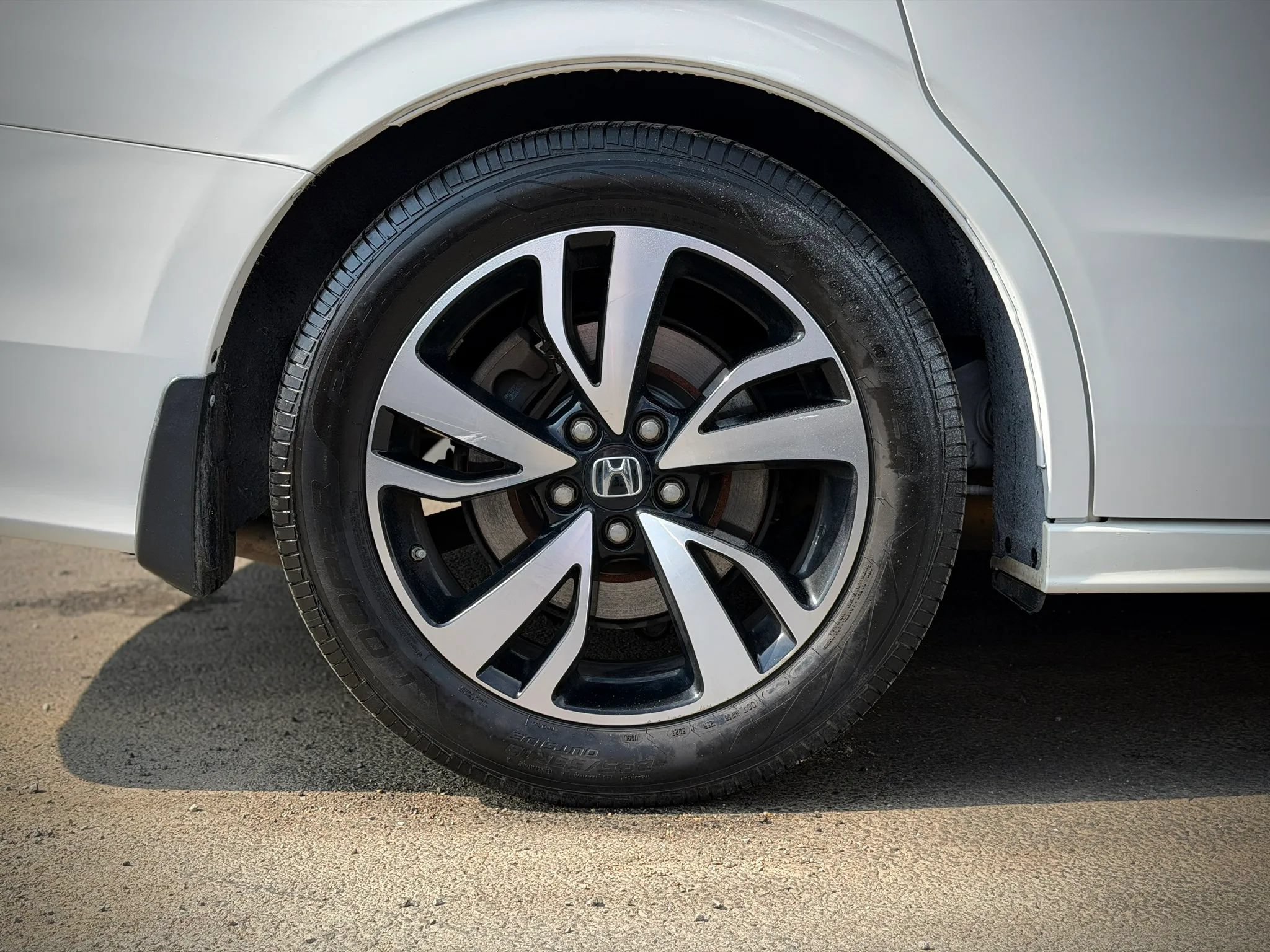 Used 2018 Honda Odyssey Elite image 28