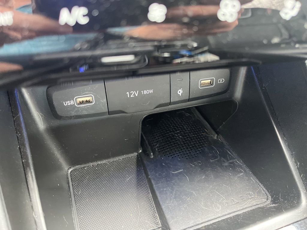 Certified 2024 Hyundai Santa Cruz Limited image 33