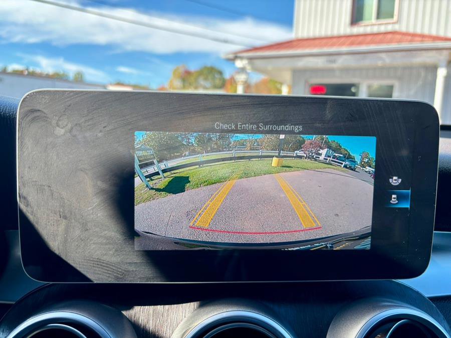 Used 2020 Mercedes-Benz GLC 300 4MATIC image 22