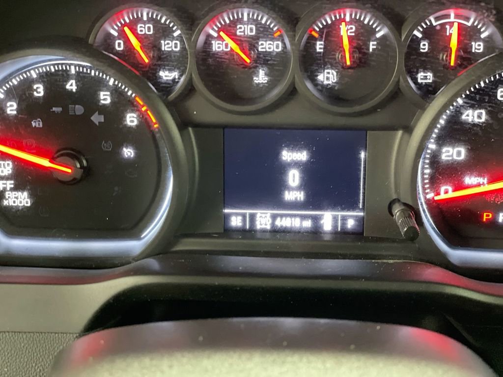 Used 2023 Chevrolet Silverado 1500 Custom image 12