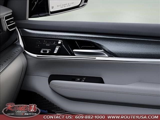 New 2026 Jeep Grand Wagoneer L Summit w/ Premium Group III AWD/4WD image 26