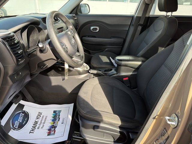 Used 2015 Kia Soul + image 22