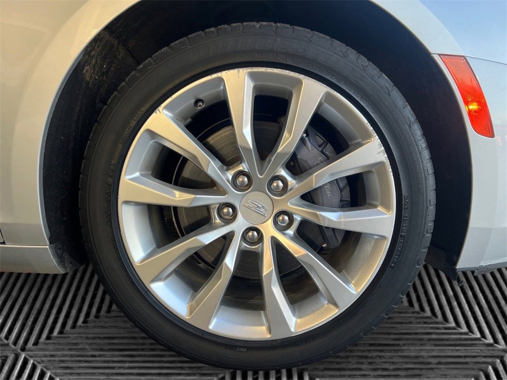 Used 2017 Cadillac XTS Luxury image 9