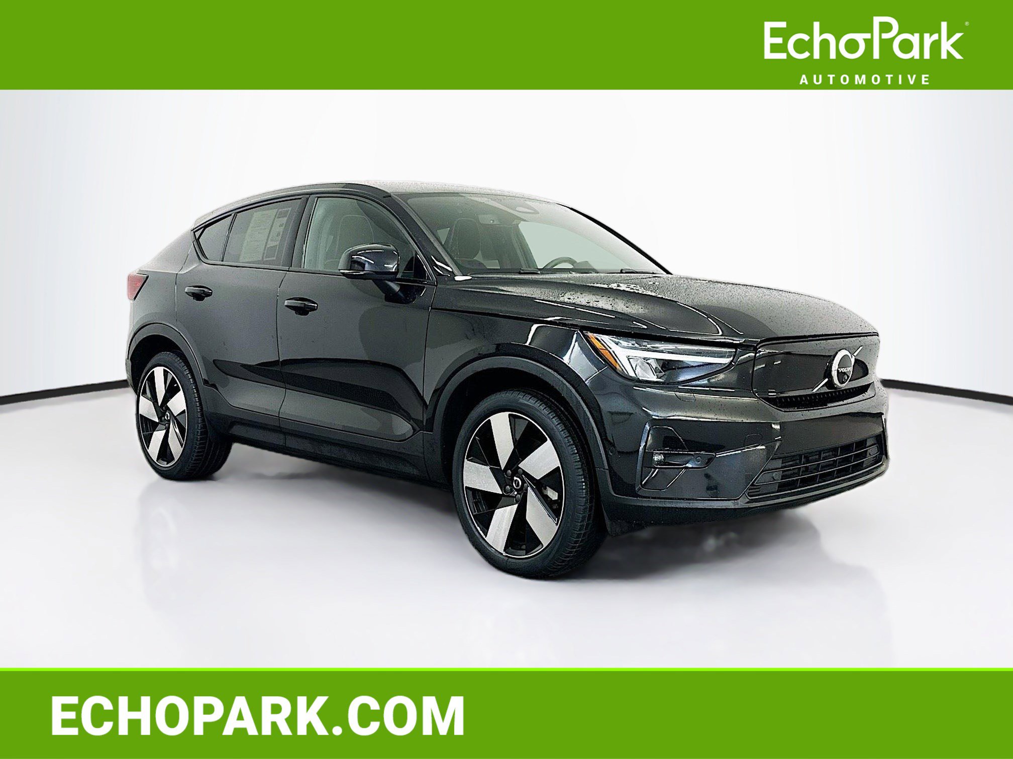 Used 2023 Volvo C40 P8 Recharge Ultimate AWD/4WD image 1