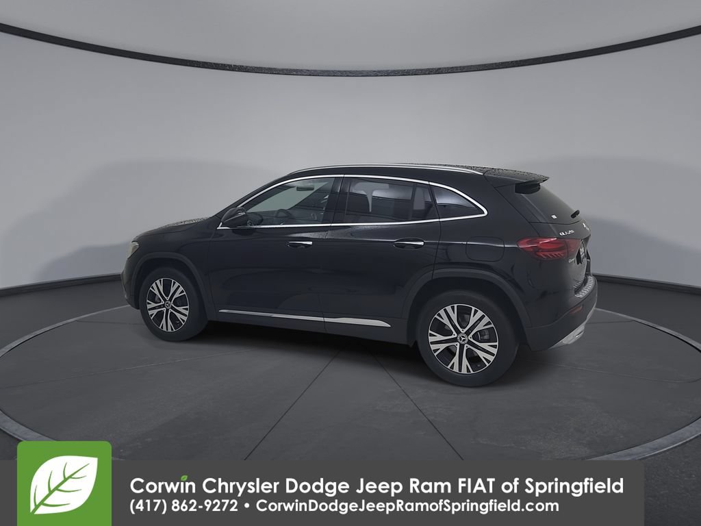 Used 2025 Mercedes-Benz GLA 250 4MATIC image 10