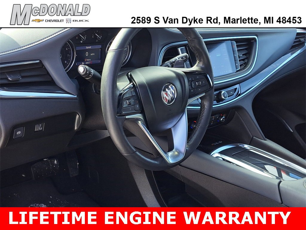 Used 2022 Buick Enclave Essence image 8
