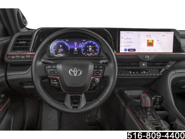 Used 2026 Toyota Crown AWD/4WD image 7