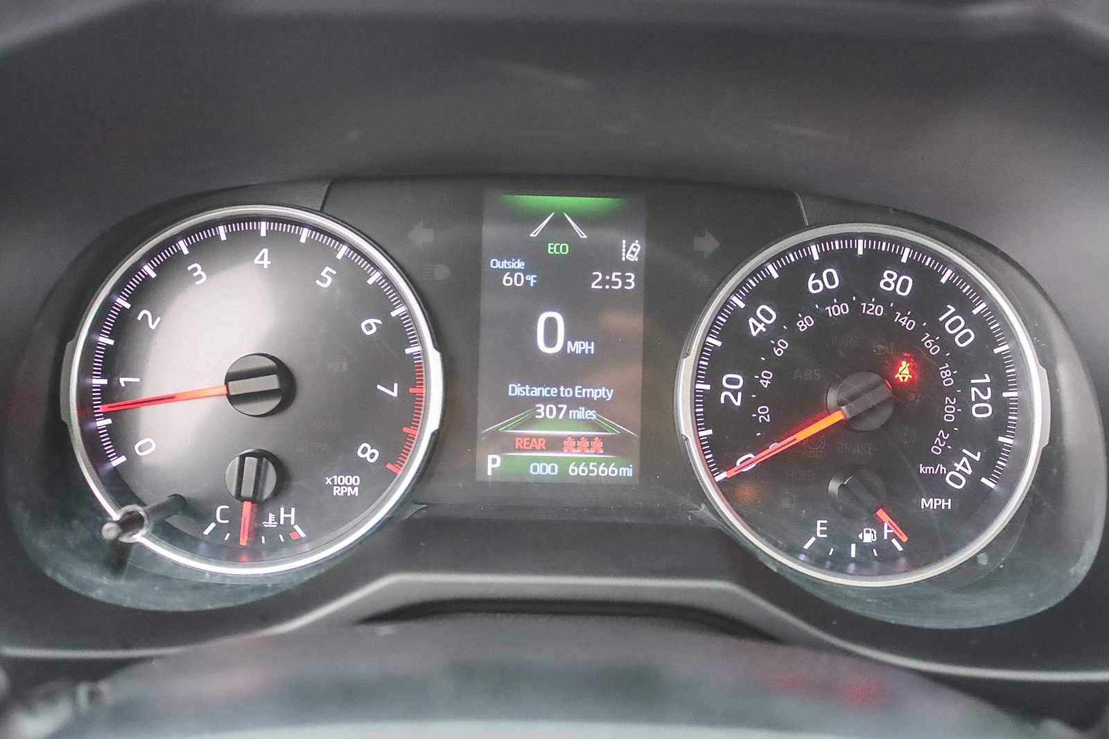 Used 2021 Toyota RAV4 XLE Premium image 23