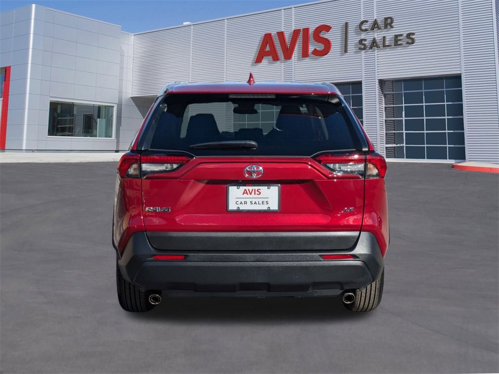 Used 2025 Toyota RAV4 LE image 7