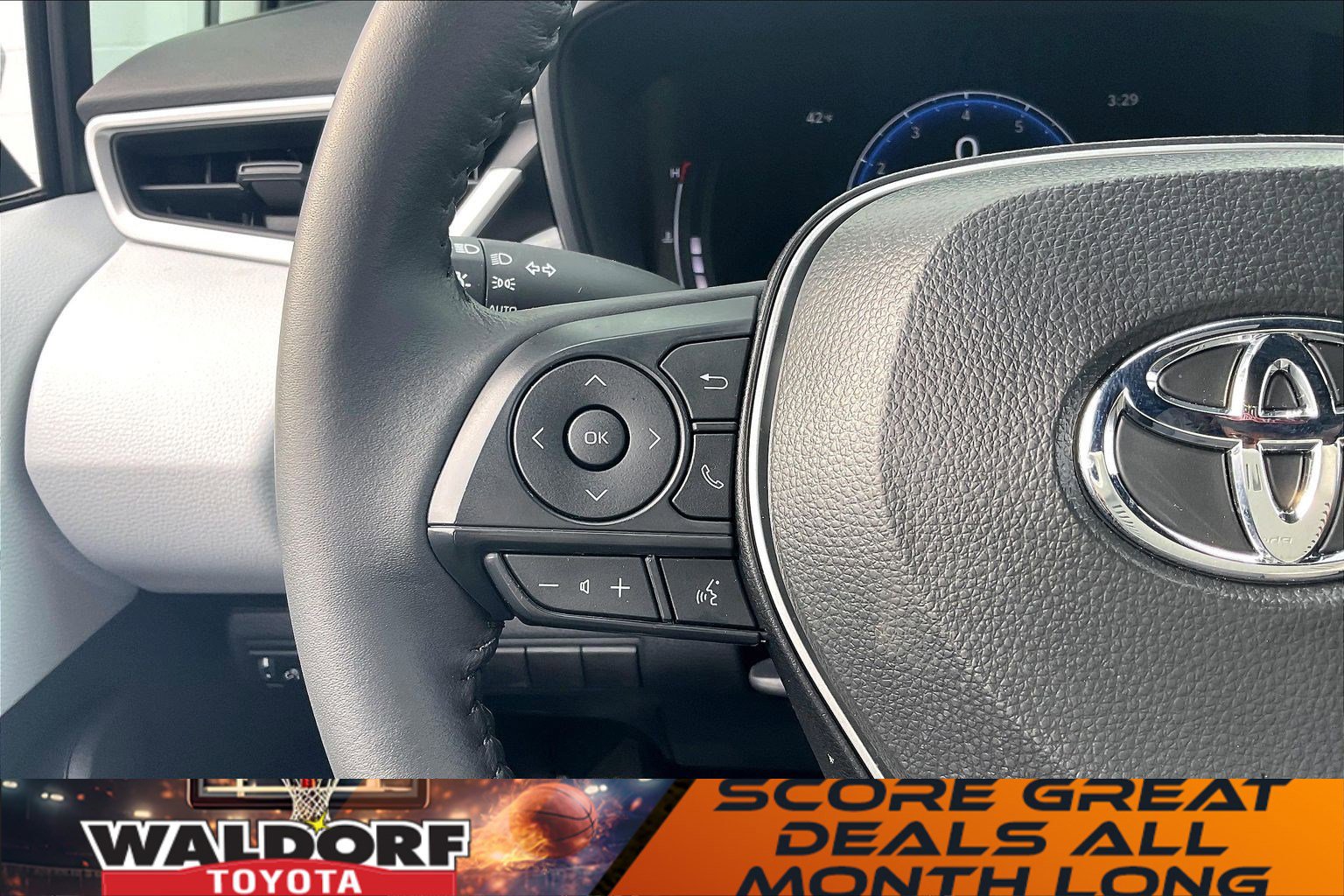 Used 2026 Toyota Corolla SE image 23