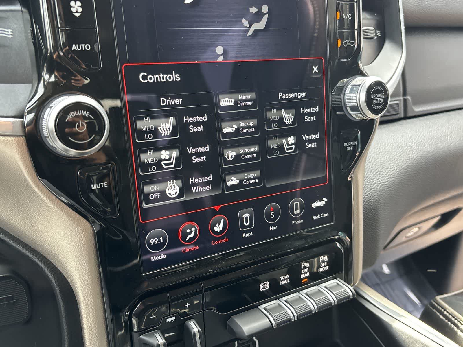 Certified 2020 RAM 3500 Laramie AWD/4WD image 20