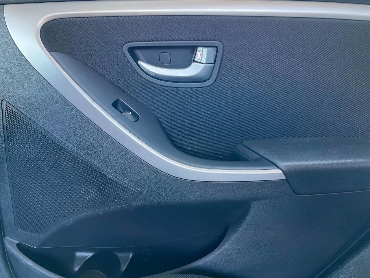 Used 2014 Hyundai Elantra GT image 28