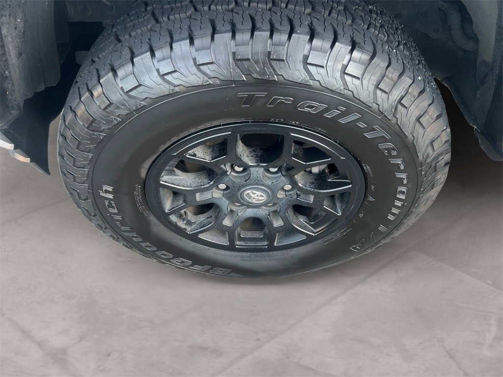 Used 2022 Toyota Tacoma SR5 image 14