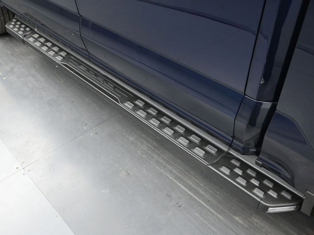 Used 2023 Ford F150 Lightning XLT image 27