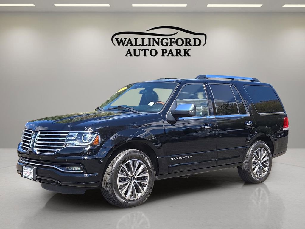 Used 2017 Lincoln Navigator Select AWD/4WD image 1