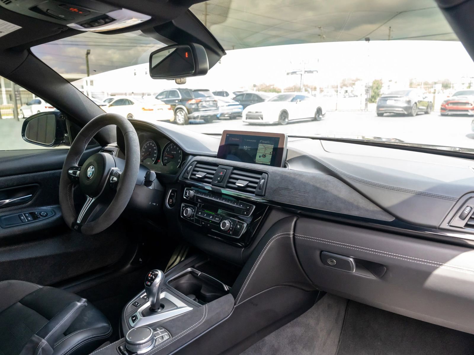 Used 2019 BMW M4 CS w/ Executive Package image 17