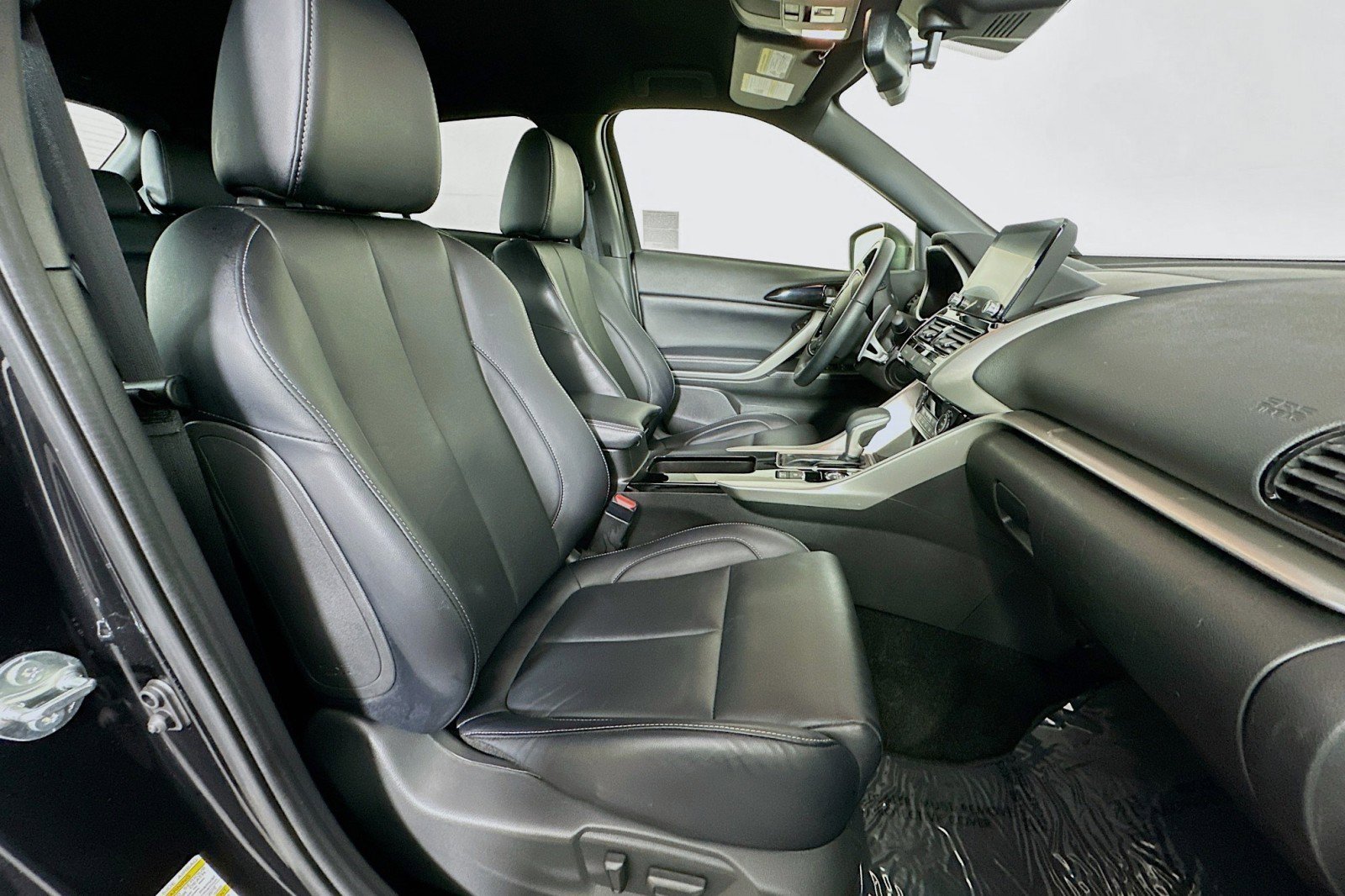 Used 2025 Mitsubishi Eclipse Cross SEL image 8