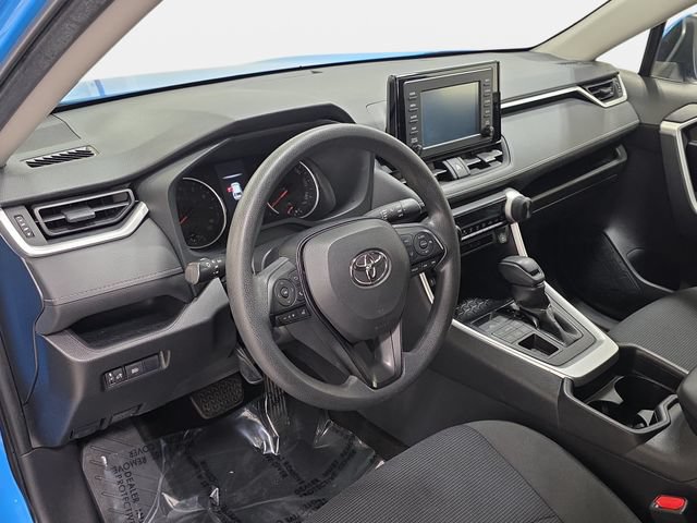 Used 2019 Toyota RAV4 LE w/ All Weather Liner Package AWD/4WD image 13