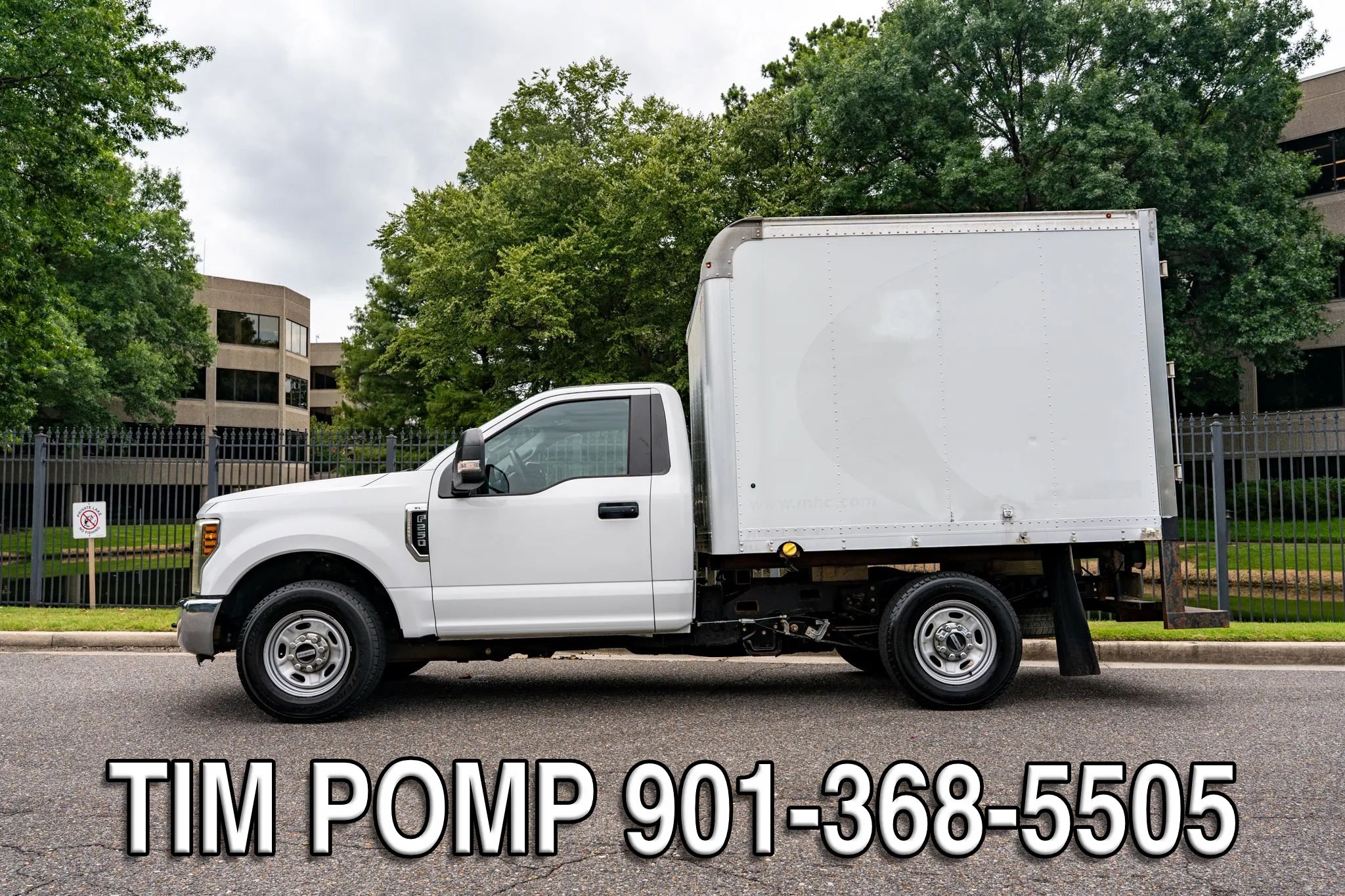Used 2019 Ford E-350 and Econoline 350 Super Duty w/ Power Windows & Locks Group RWD image 9