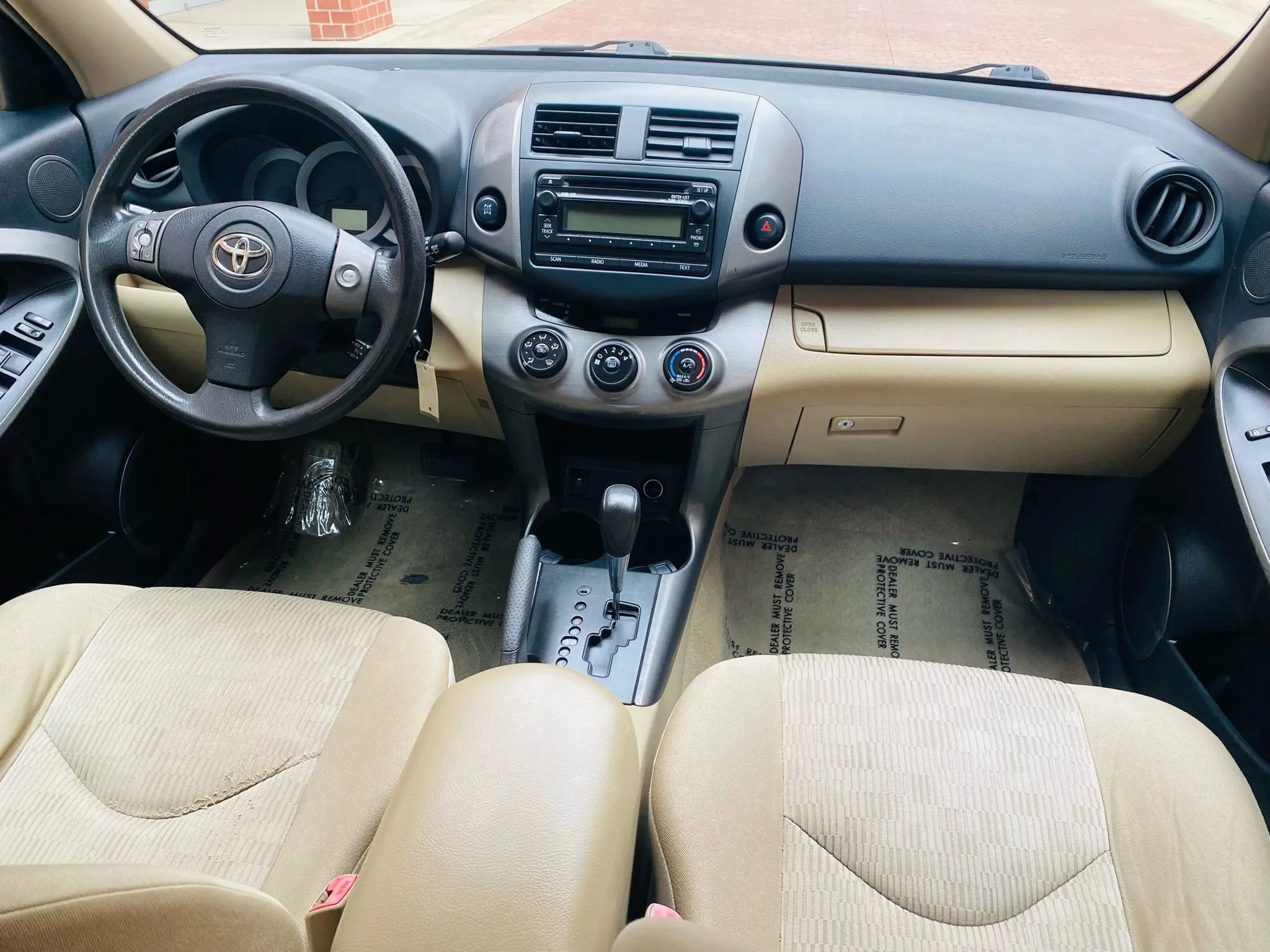 Used 2012 Toyota RAV4 4WD w/ Value Pkg image 9