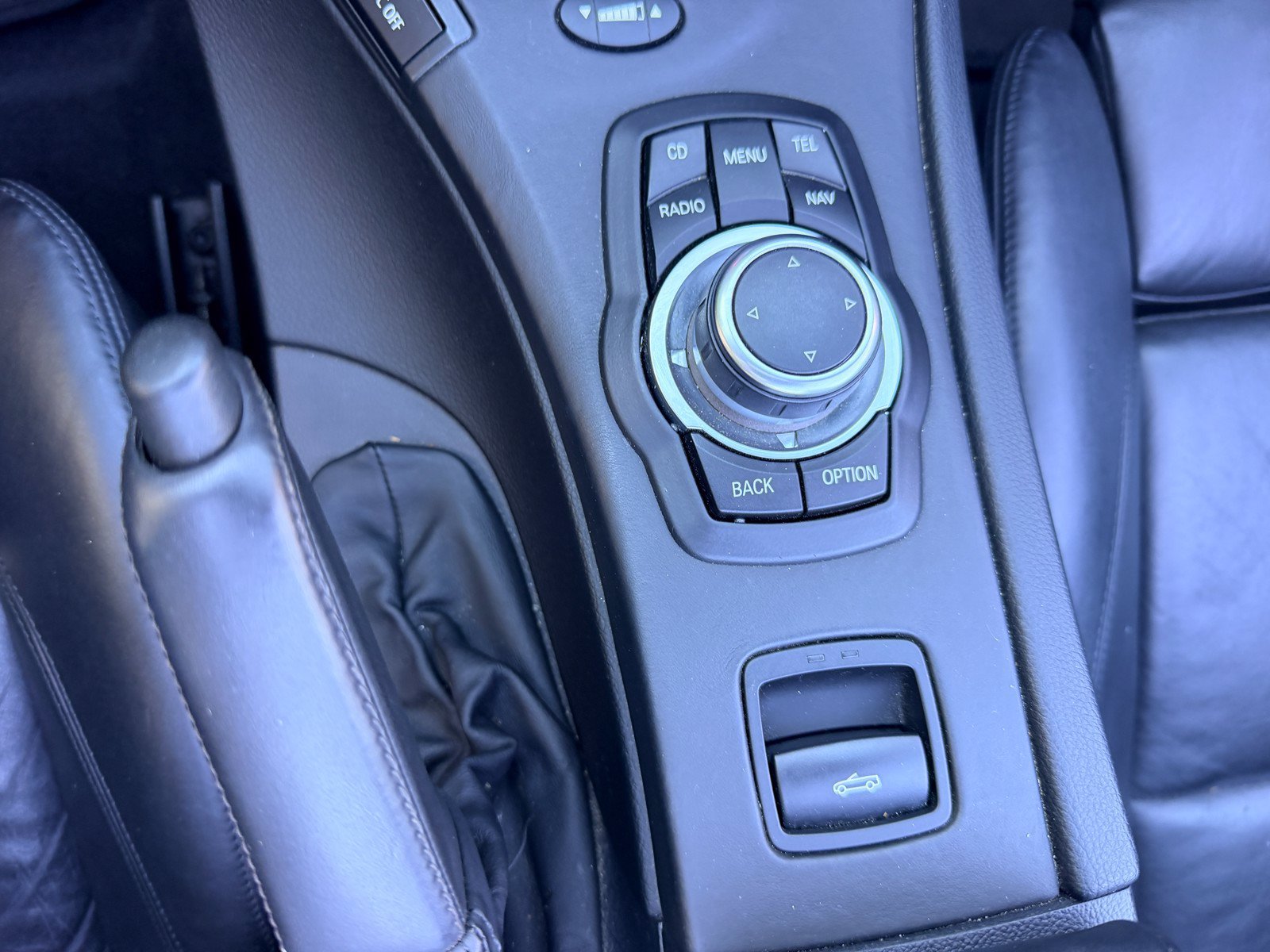 Used 2011 BMW M3 Convertible RWD image 20