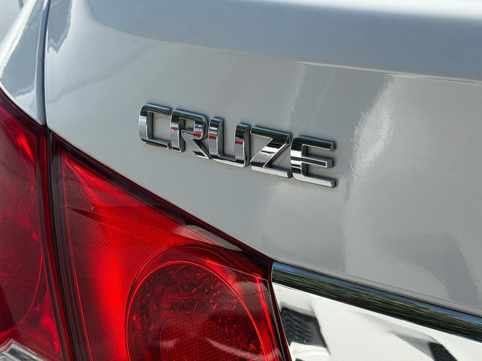 Used 2012 Chevrolet Cruze LT FWD image 6