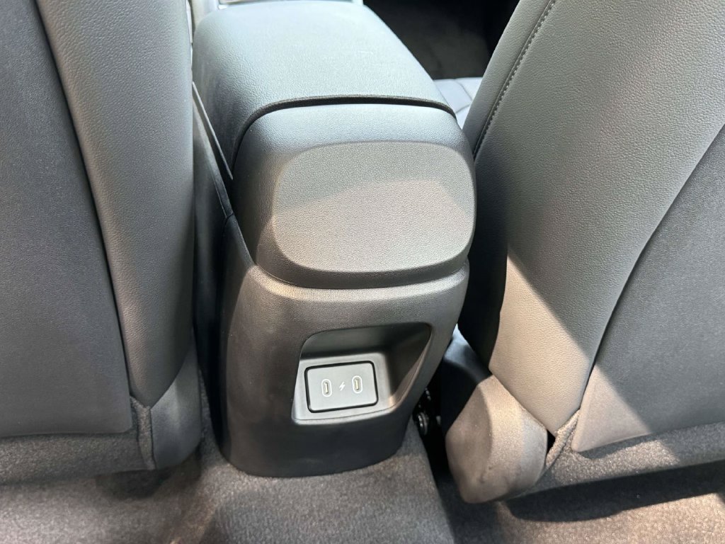 New 2026 Hyundai Elantra SEL Sport FWD image 16