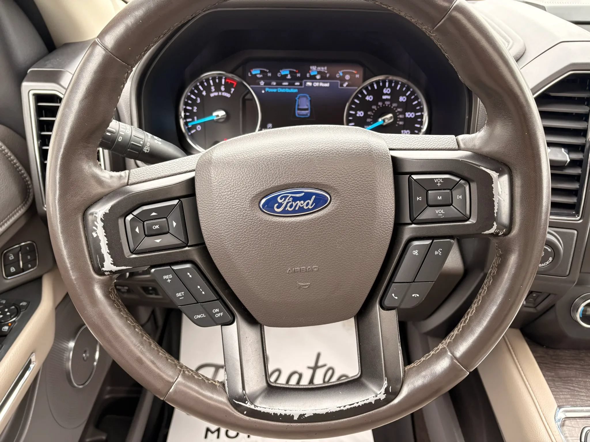 Used 2019 Ford Expedition Limited w/ Special Edition Package AWD/4WD image 19