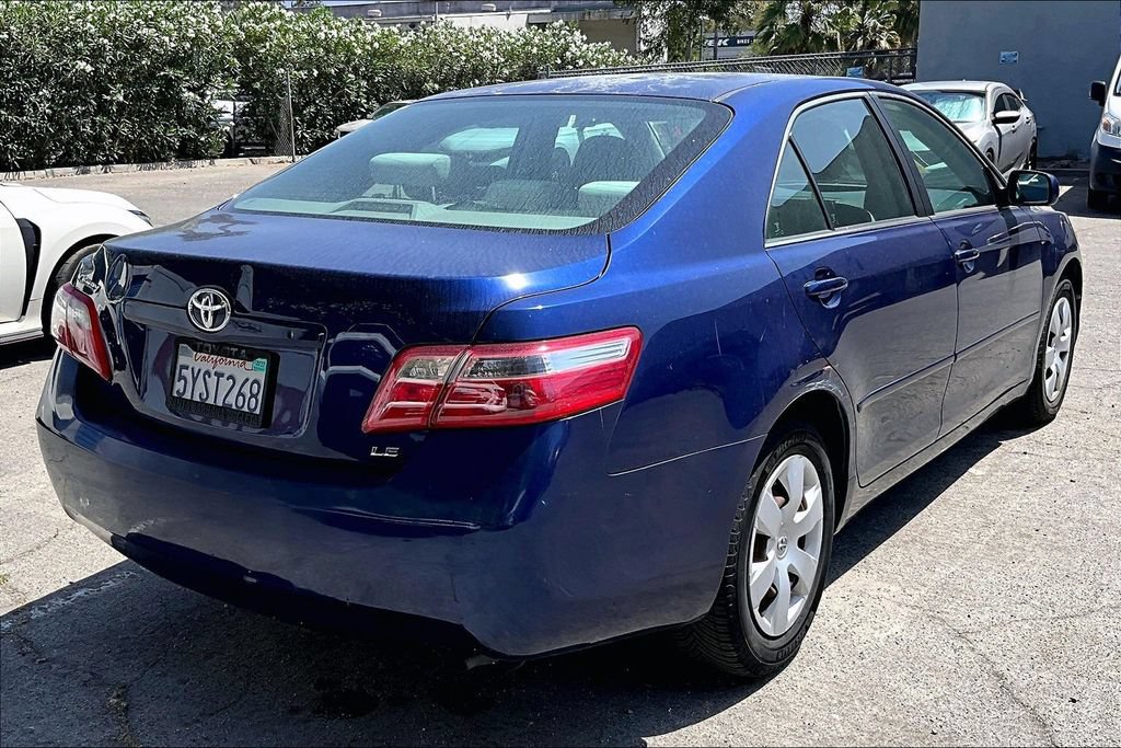 Used 2007 Toyota Camry LE FWD image 4
