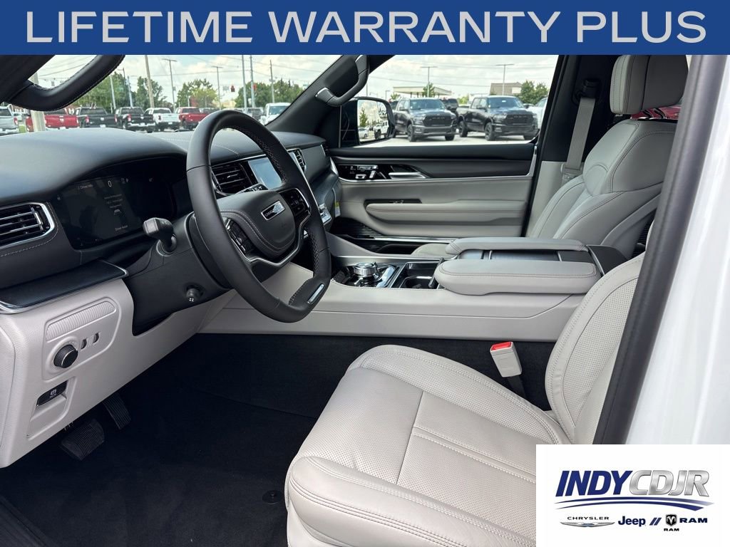 New 2026 Jeep Grand Wagoneer L Summit AWD/4WD image 7