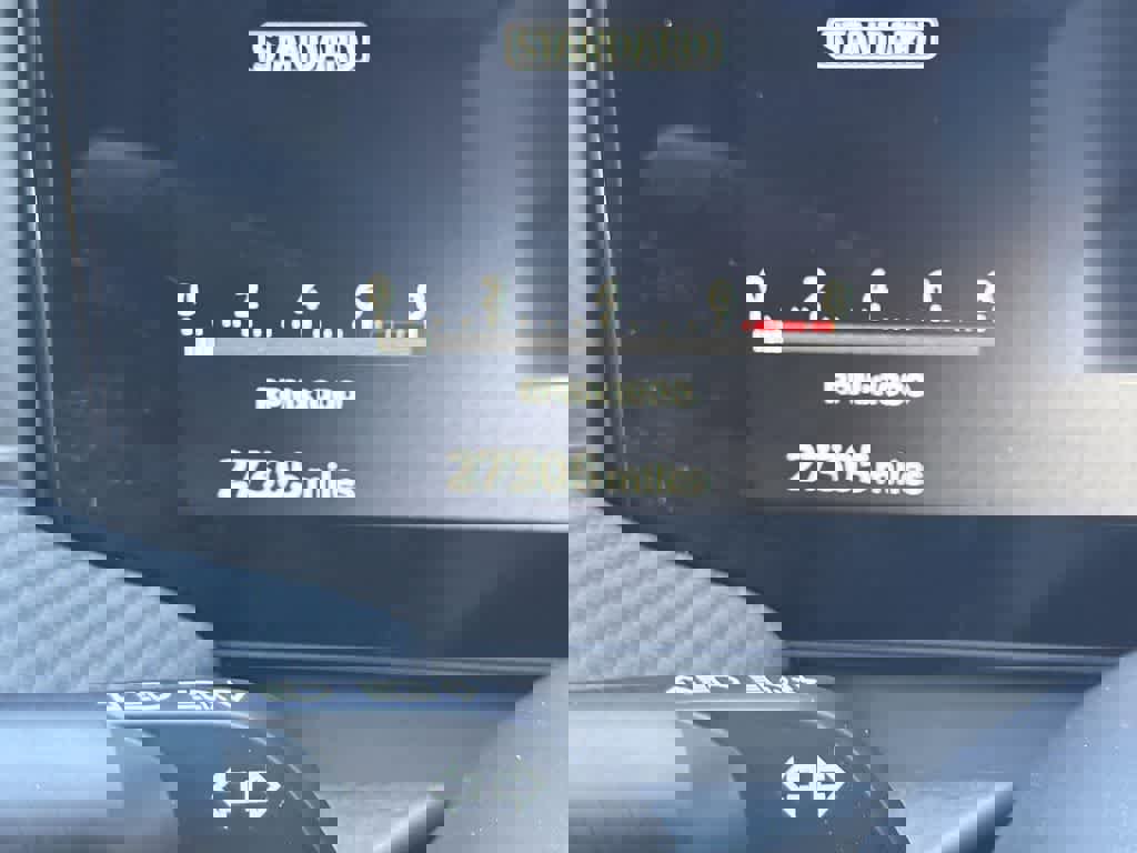 Used 2025 Nissan Kicks SR image 20