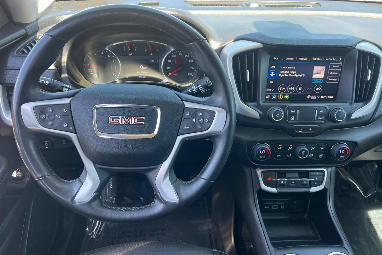 Used 2024 GMC Terrain SLT AWD/4WD image 14