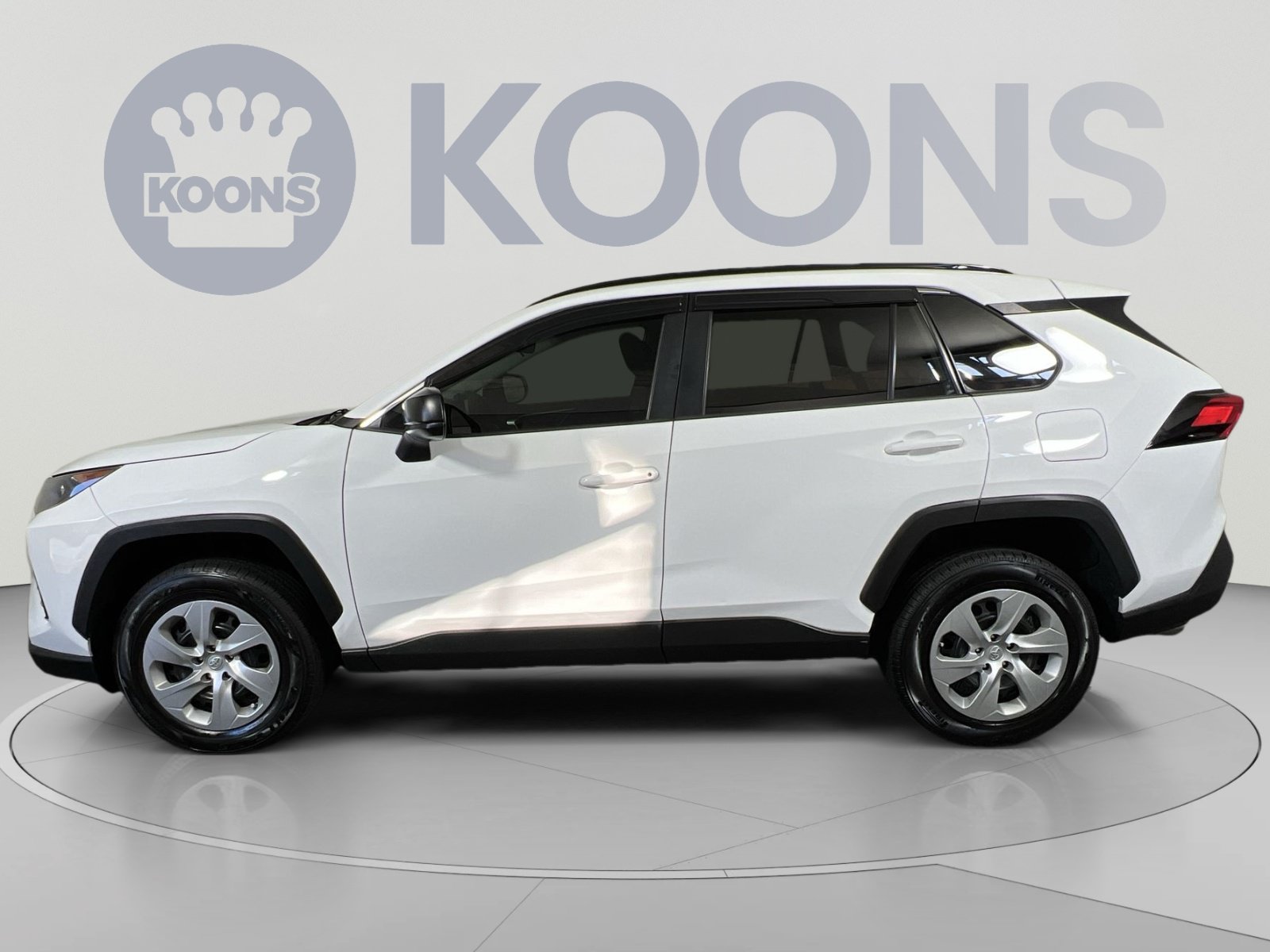 Used 2021 Toyota RAV4 LE w/ Carpet Mat Package (TMS) FWD image 7
