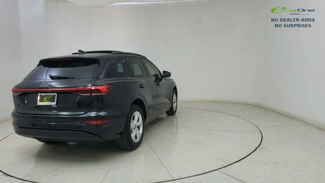 Used 2025 Audi Q6 e-tron Premium w/ Convenience Package RWD image 66
