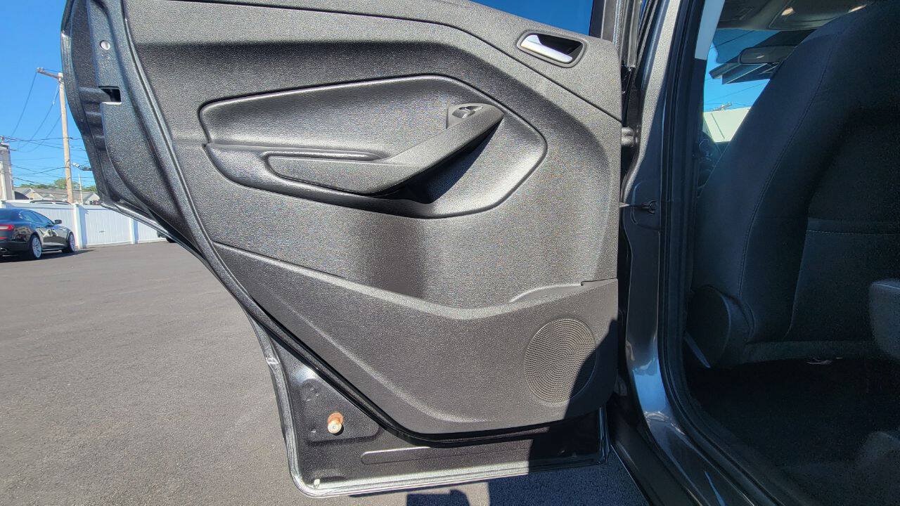 Used 2019 Ford Escape SE AWD/4WD image 24