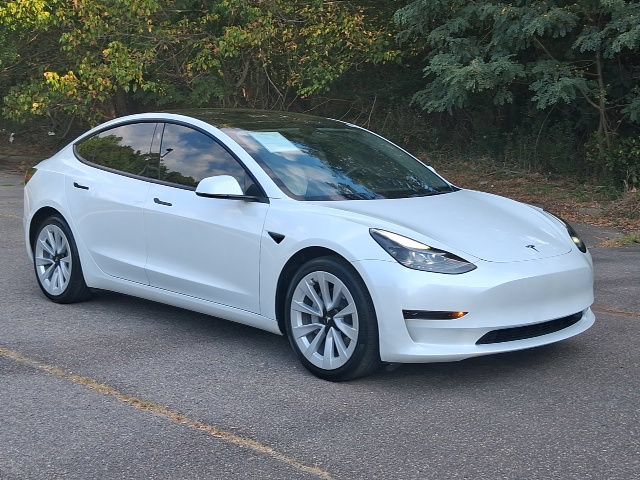 Used 2023 Tesla Model 3 Standard Range RWD image 7