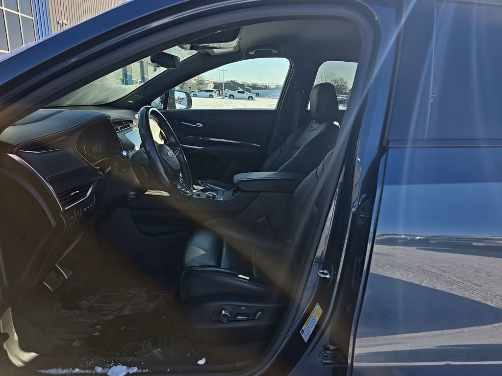 Used 2020 Cadillac XT4 Sport image 7