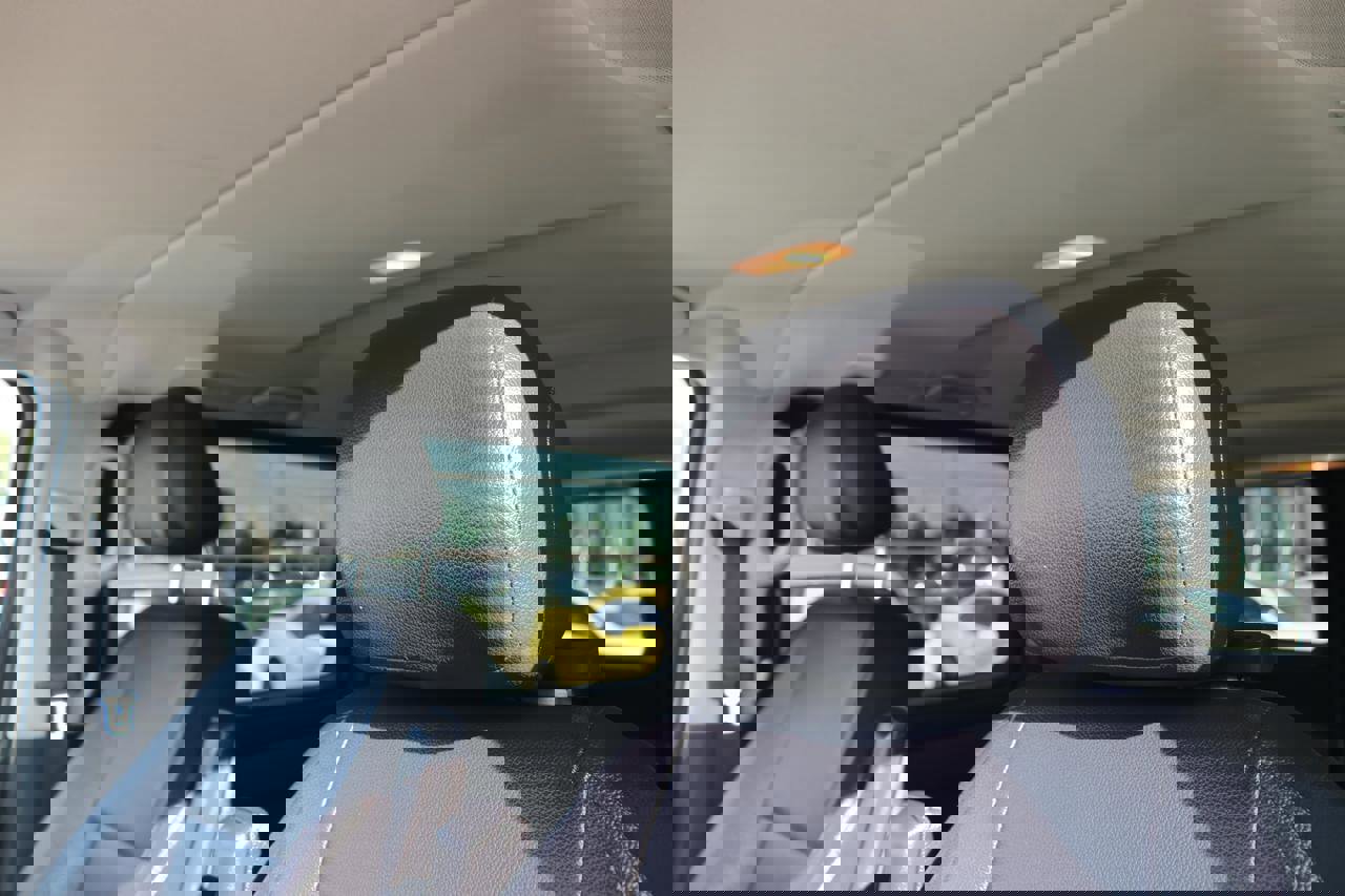 Used 2018 Mercedes-Benz Metris Passenger image 22