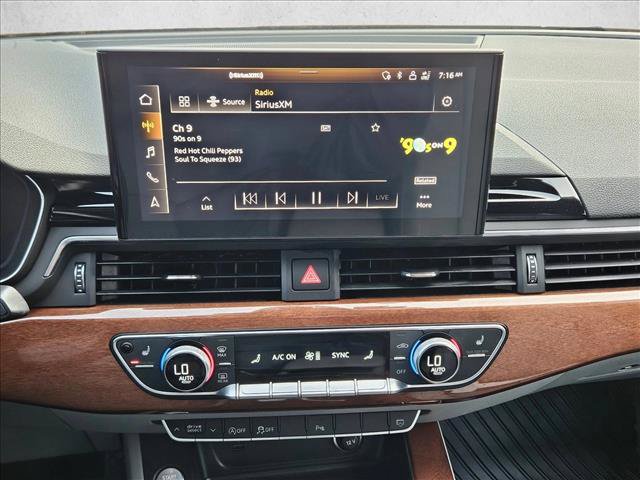 Used 2022 Audi A4 2.0T Premium Plus w/ Premium Plus Package AWD/4WD image 13