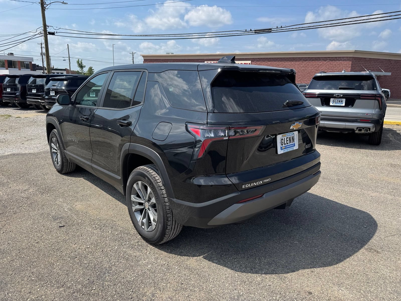 New 2027 Chevrolet Equinox LT AWD/4WD image 4