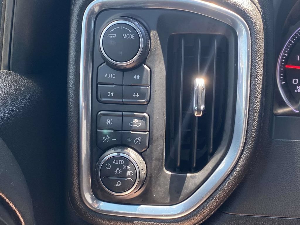 Used 2023 Chevrolet Silverado 2500 LTZ w/ Safety Package AWD/4WD image 33