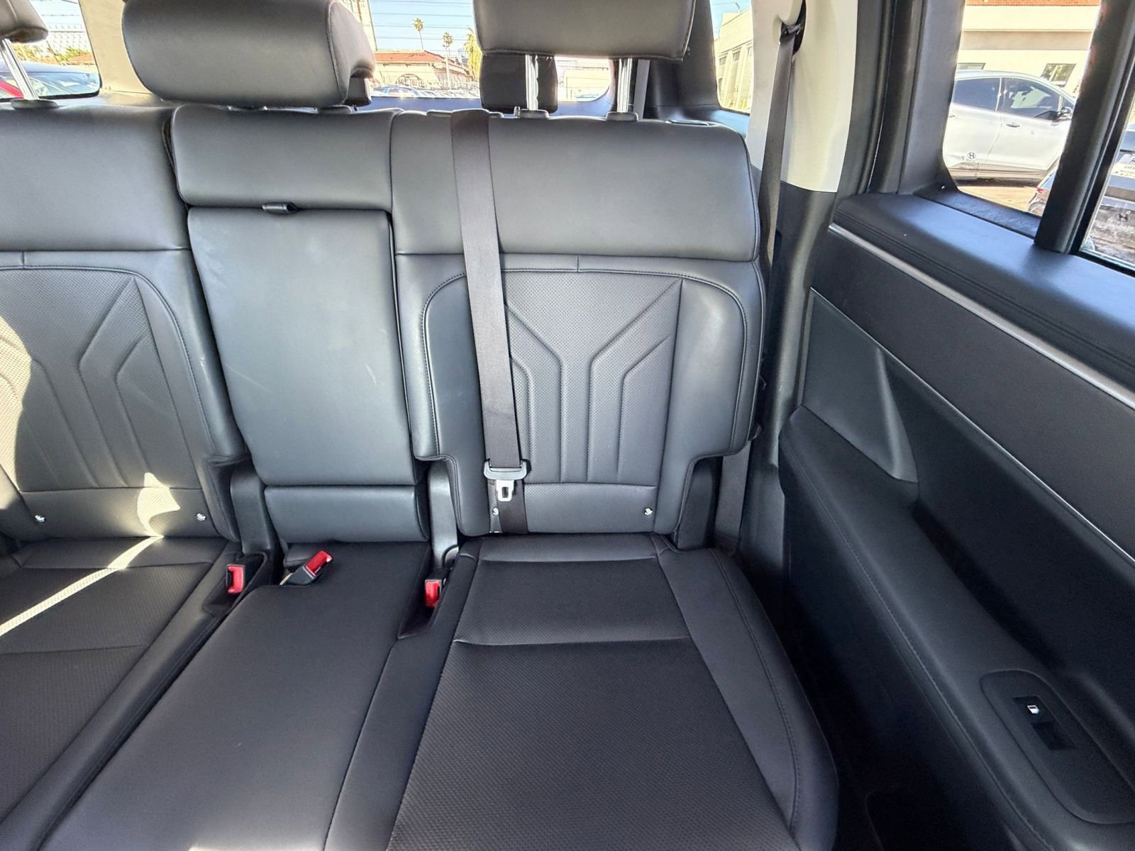 Used 2025 Hyundai Santa Fe SEL image 39