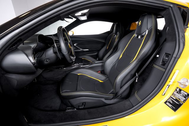 Used 2024 Ferrari 296 GTB RWD image 4