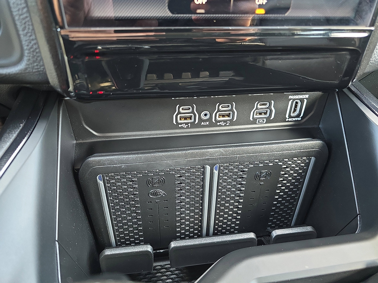 Used 2025 RAM 1500 Rebel w/ Rebel Level 2 Equipment Group image 17