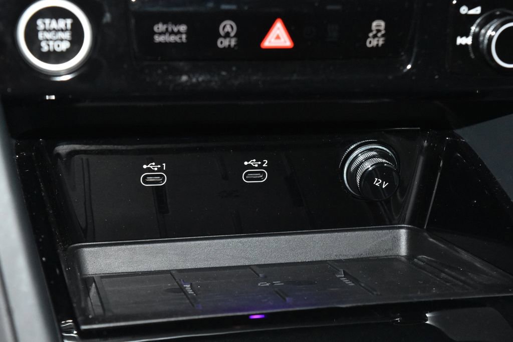 Certified 2025 Audi Q5 2.0T Premium w/ Convenience Package image 13