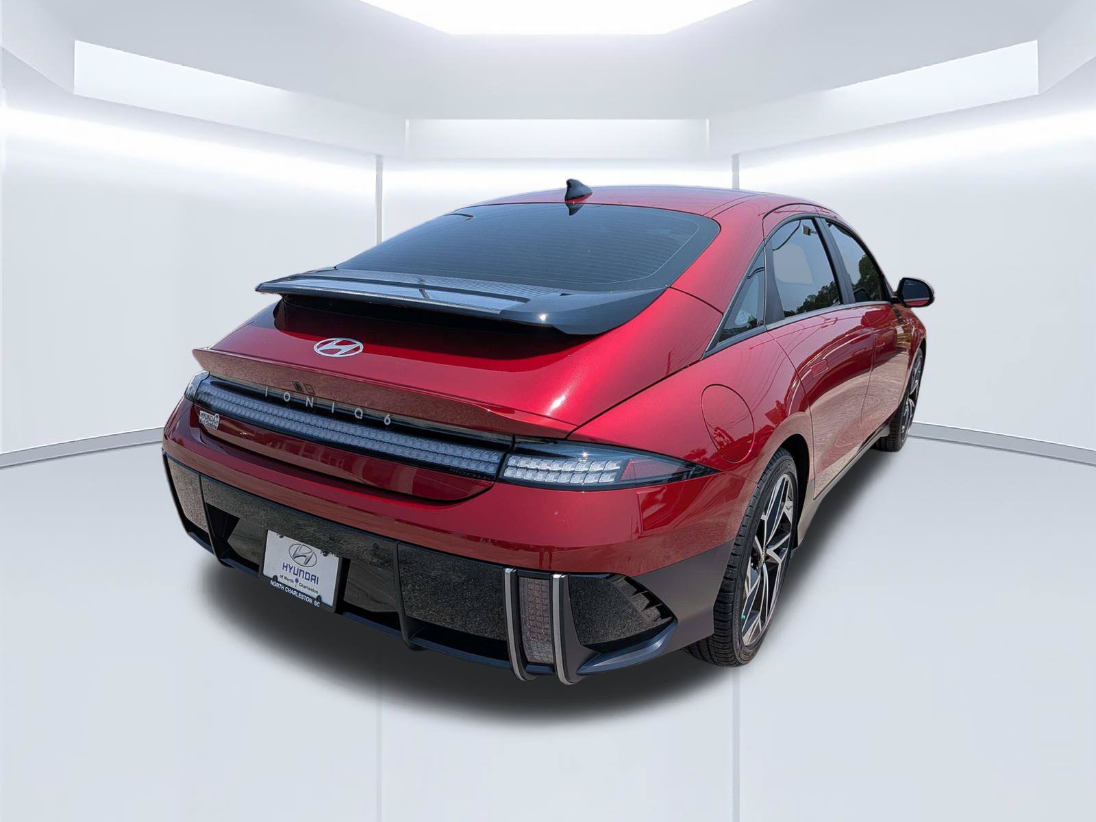 Certified 2025 Hyundai Ioniq 6 SEL RWD image 4