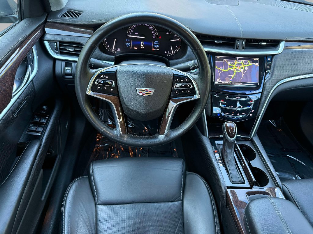 Used 2017 Cadillac XTS Luxury AWD/4WD image 4